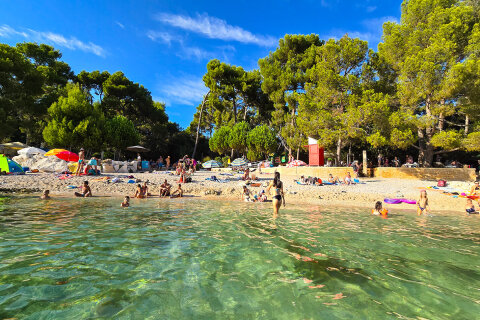 Rovinj - pláže, Istrie, Chorvatsko